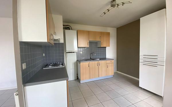 Appartement à louer    3 pièces •  Lyon 8