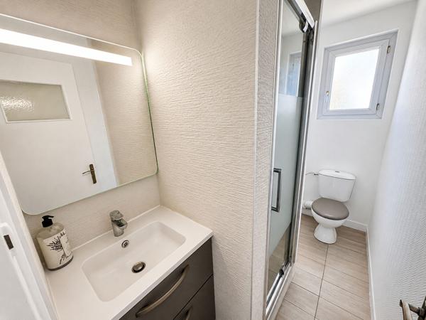 T2 meublé 27 m² - Place du Commando