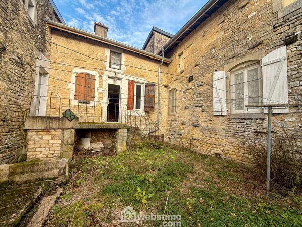 Maison de village 130 m² à Curel 52300