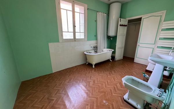 Maison à vendre    2 pièces •  Castelnaudary