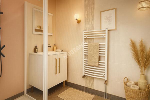 NANTES - RUE PAUL BELLAMY / Appartement deux pièces 45m² dans un immeuble de 2011, avec parking extérieur