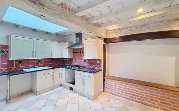 Maison à vendre    4 pièces • 120 m2 Saint-Jean-de-la-Ruelle