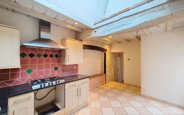 Maison à vendre    4 pièces • 120 m2 Saint-Jean-de-la-Ruelle