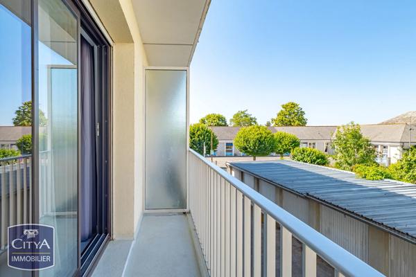 Appartement à vendre 2 pièces 61m² Ballan-Miré (37510)