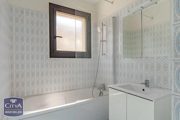 Appartement à vendre 2 pièces 61m² Ballan-Miré (37510)