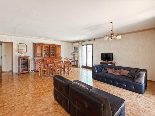 A VENDRE EN EXCLUSIVITÉ Maison T4 de 110 m² sur une belle parcelle de 1015 m² secteur des Aubagnens 13190 Allauch