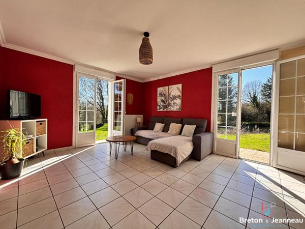 Maison sur 3 ha 63 sur Argentré