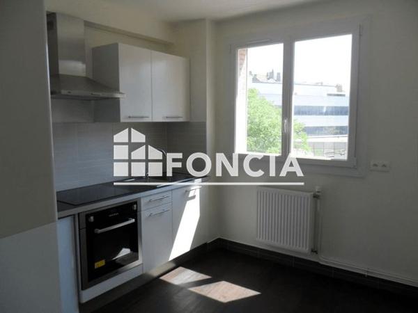 Location Appartement 2 pièces 41.48 m² - 11 RUE FERDINAND DE LESSEPS Dijon 21000
