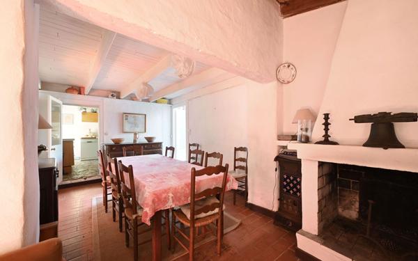 Maison à vendre    8 pièces •  Les Portes-en-Ré