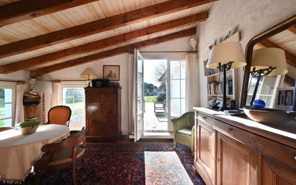 Maison à vendre    8 pièces •  Les Portes-en-Ré