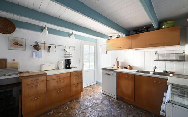 Maison à vendre    8 pièces •  Les Portes-en-Ré