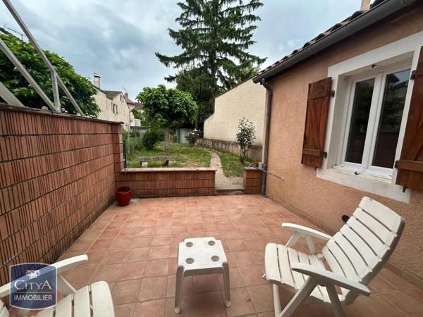 Appartement à louer 3 pièces 65.9m² Albi (81000)