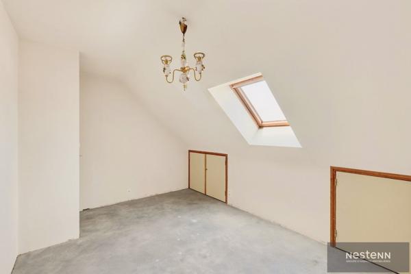 A VENDRE - Maison familiale 4 chambres sur sous-sol complet, dans un hameau recherché à seulement 2.5km du bourg d'HILLION