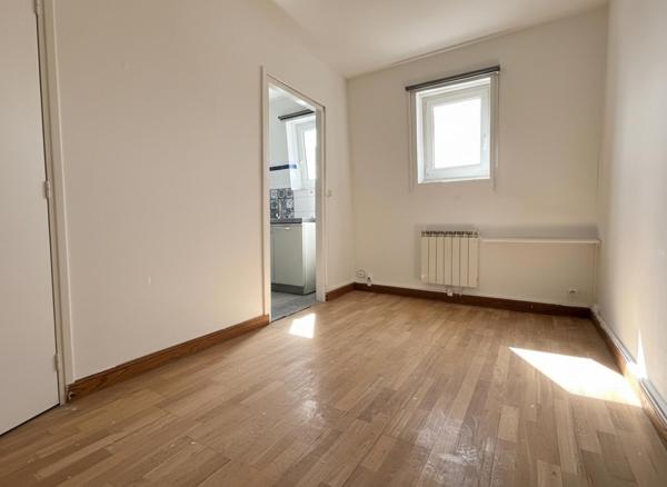 A VENDRE : T2 à LILLE • Liberte / nationale • 99 000 € FAI • Réf. 1047