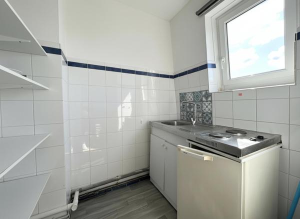 A VENDRE : T2 à LILLE • Liberte / nationale • 99 000 € FAI • Réf. 1047