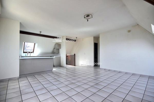 Duplex lumineux ? Dernier étage ? Faibles charges ? 2 Chambres