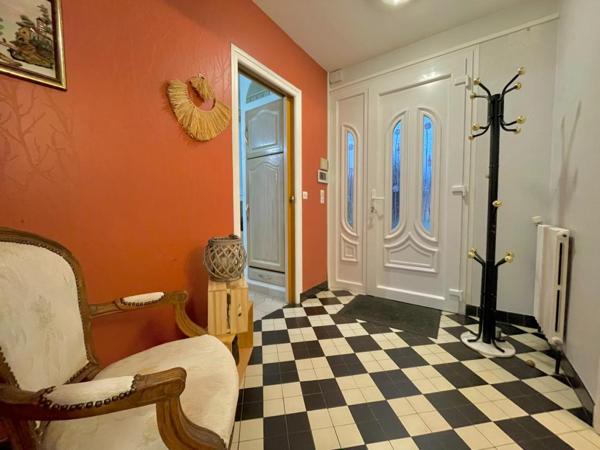 Maison Coulommiers Proche centre 7 pièce(s) 5 chambres 160 m2