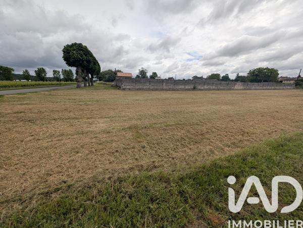 Terrain à vendre 810 m² Mosnac-Saint-Simeux