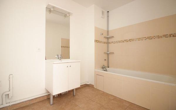 Appartement à louer    3 pièces •  Cergy