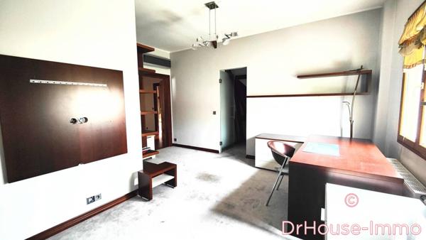 Maison à vendre 12 pièces de 600 m²