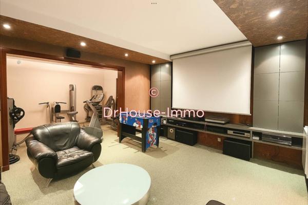 Maison à vendre 12 pièces de 600 m²