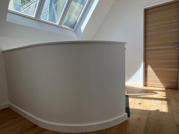 Montreuil (93100) Place Carnot ! Maison 4 chambres place Carnot . Idéale co-living ou grande famille