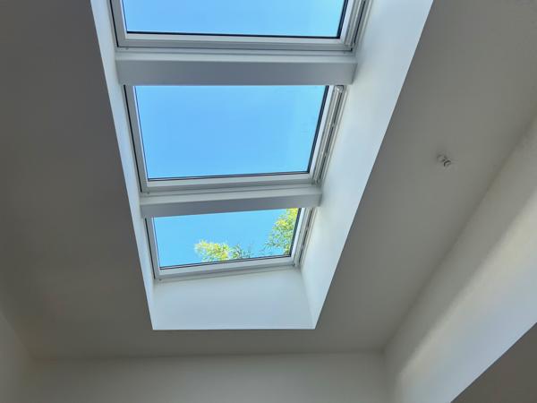 Montreuil (93100) Place Carnot ! Maison 4 chambres place Carnot . Idéale co-living ou grande famille