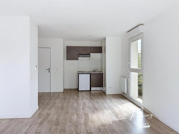 Fargues St Hilaire - T2 avec balcon et parking