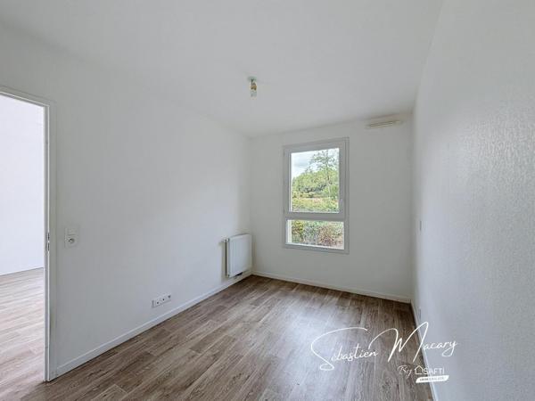Fargues St Hilaire - T2 avec balcon et parking