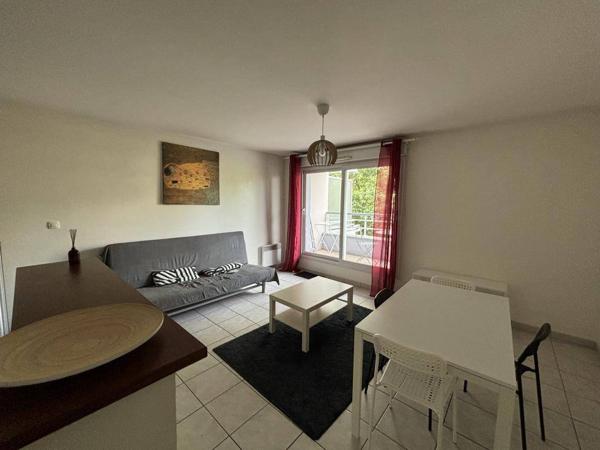Appartement 2 pièces                                        - 44100 Nantes Réf : 12540