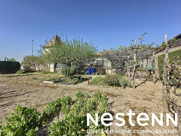 A vendre : Magnifique Propriété avec dépendances et jardin - à 10 minutes de Mâcon (71000)