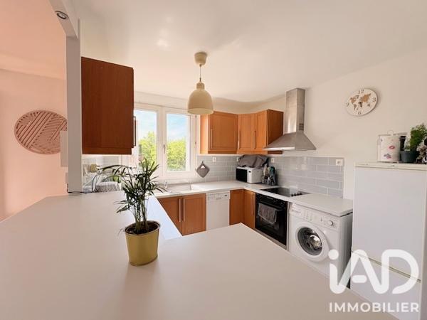 Appartement à vendre 4 pièces 66 m² Montigny-le-Bretonneux