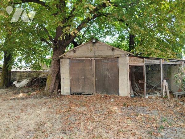 MAISON DE CAMPAGNE A FINIR DE RENOVER