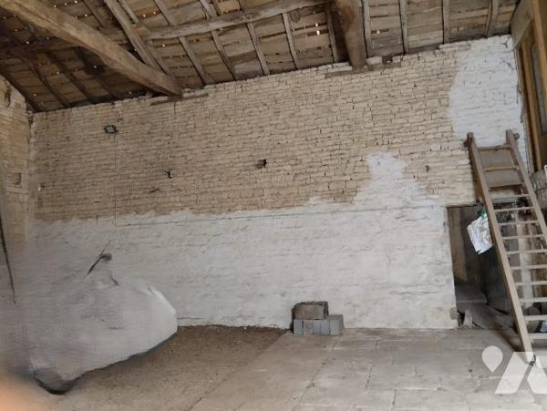 MAISON DE CAMPAGNE A FINIR DE RENOVER