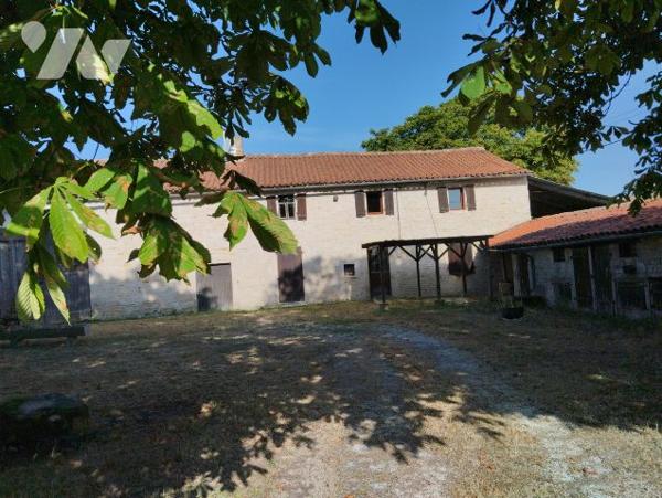 MAISON DE CAMPAGNE A FINIR DE RENOVER