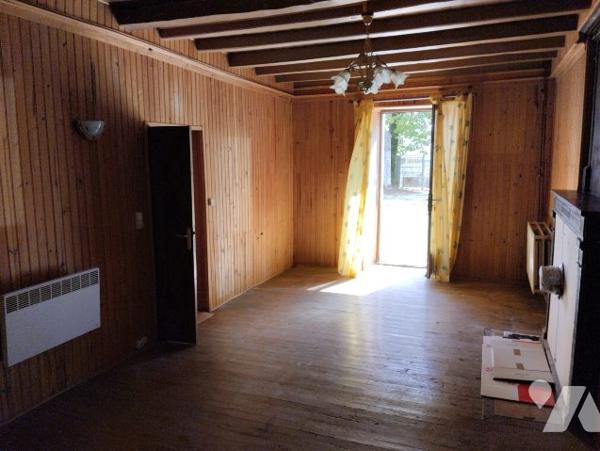 MAISON DE CAMPAGNE A FINIR DE RENOVER