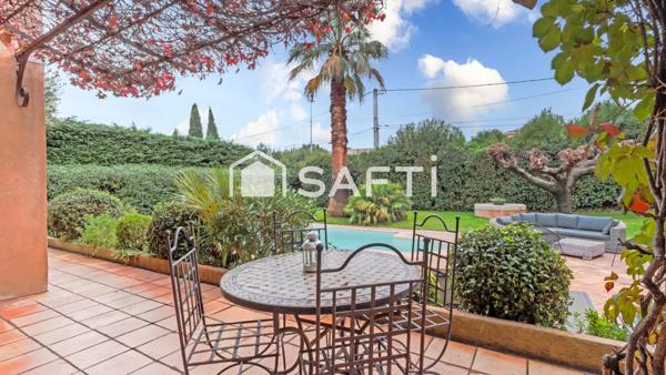 Villa traditionnelle, 7 pièces, piscine et garage