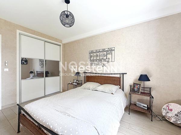 Voisins le Bretonneux quartier CHAMFLEURY : Magnifique maison avec de grandes prestations, 7 pièce(s) 5 chambres, 169m².