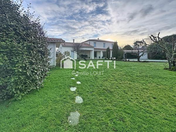 Maison familiale avec piscine – volumes, confort et qualité de vie