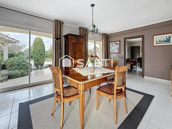 Maison familiale avec piscine – volumes, confort et qualité de vie