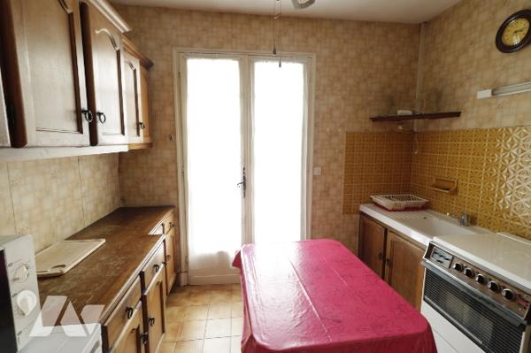 A VENDRE - SARLAT LA CANEDA - Maison de 83 m² sur parcelle de 1104 m²