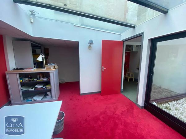 Immeuble à vendre 195m²
