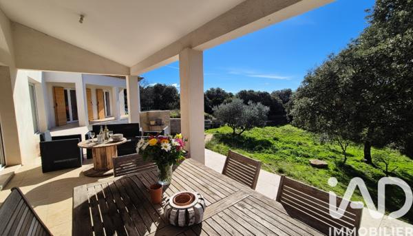 Maison à vendre 5 pièces 137 m² Nîmes-Saint-Césaire