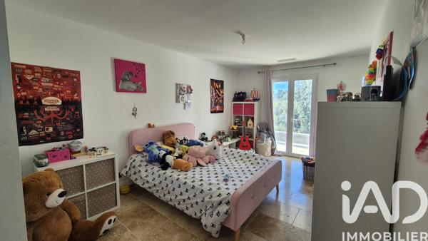 Maison à vendre 5 pièces 137 m² Nîmes-Saint-Césaire