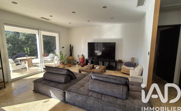 Maison à vendre 5 pièces 137 m² Nîmes-Saint-Césaire