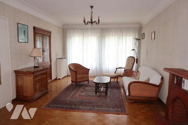EXCLUSIVITE. BREST (29200)- Située entre Kérichen et La Croix Rouge, Maison sur un terrain d'un...