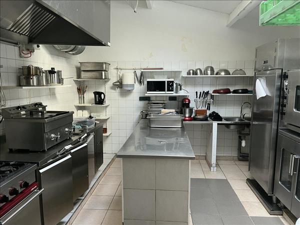 Immeuble à vendre |  Angoulême |  133 m²