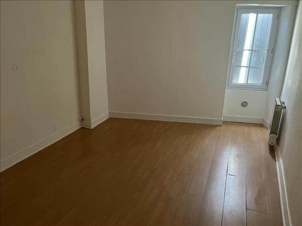 Immeuble à vendre |  Angoulême |  133 m²