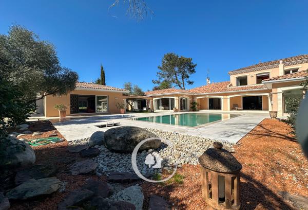 Blanquefort (33290) VILLA PROVENÇALE EXCEPTIONELLE - 3 SUITES - PISCINE - SPA - SAUNA - HAMAM - CARPORT