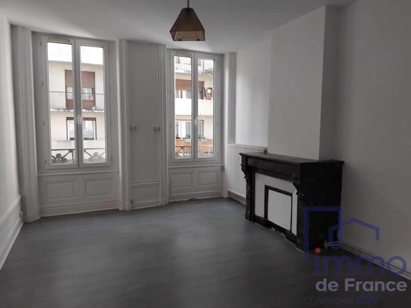 Immeuble à vendre à Saint-Étienne (42000)